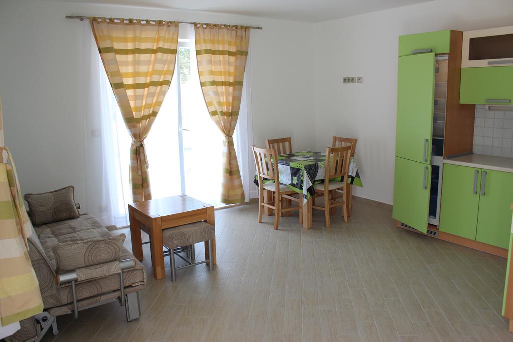 Apartments Villa Eva Slano Habitación foto